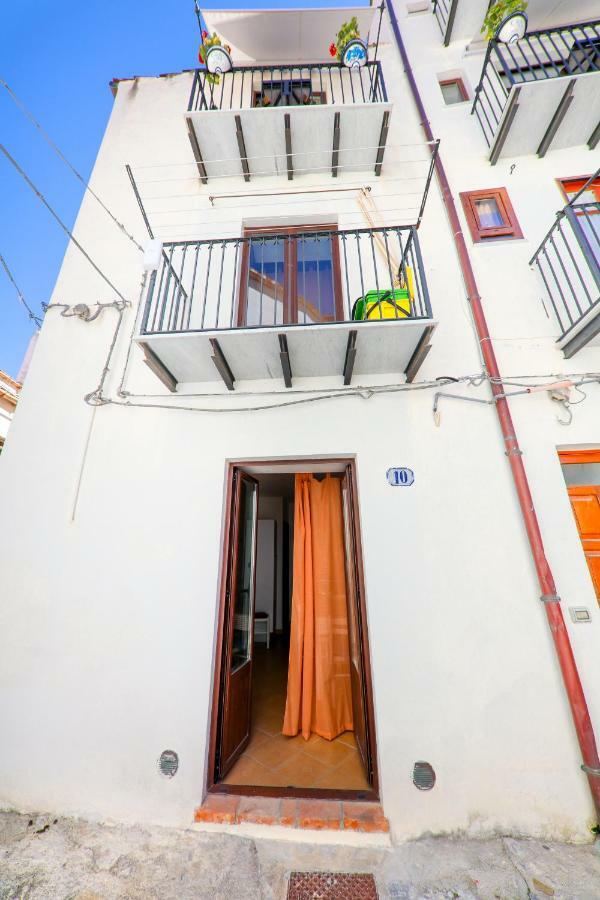 Casa Marta Apartment Cefalu Luaran gambar